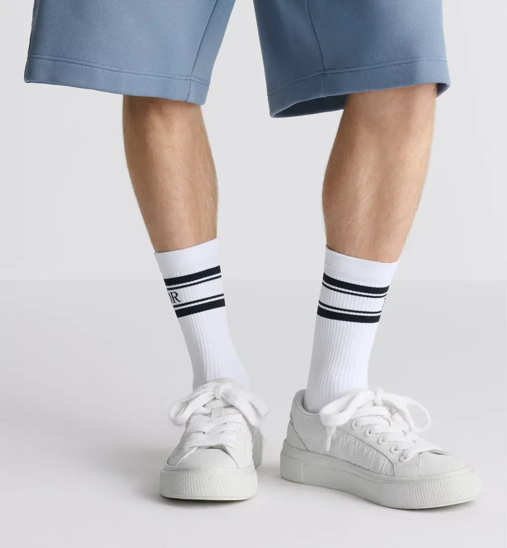 B33 Spin Sneaker
